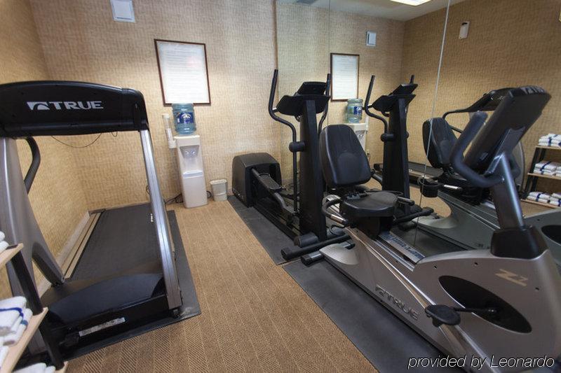 Holiday Inn Express & Suites - Muncie By Ihg Facilidades foto